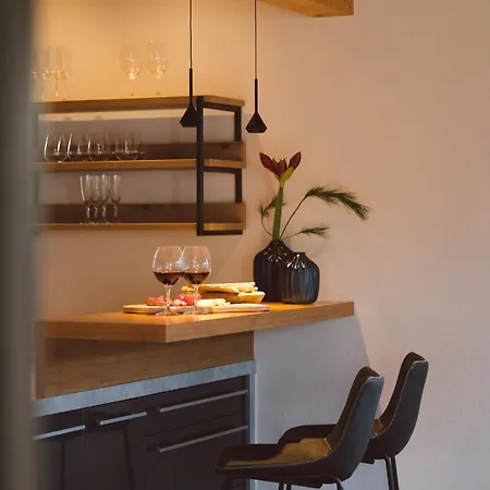 Zum Stubaier Gletscher - Wiesen * Telfes im Stubai