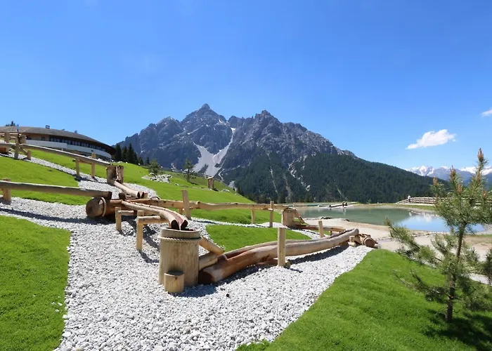 Zum Stubaier Gletscher - Wiesen Dağ evi *