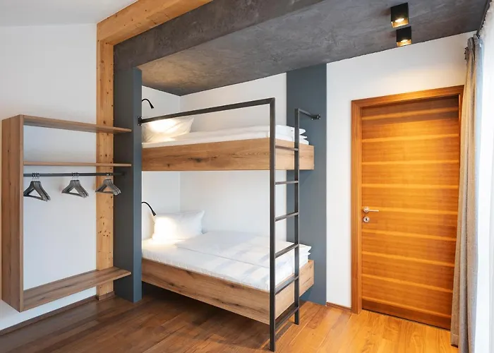 Zum Stubaier Gletscher - Wiesen